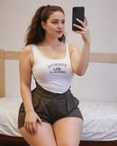 Escorts Service Near Hotel Ramada Plaza Palm Grove Juhu Mumbai 9833754194 Call Girls