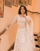 Neha Sharma call girl 24x7 available VIP escort service 🤩😍🥰
