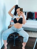 Attractive Thin And Pretty Indian Call Girls Close To The Novotel Mumbai Airport
